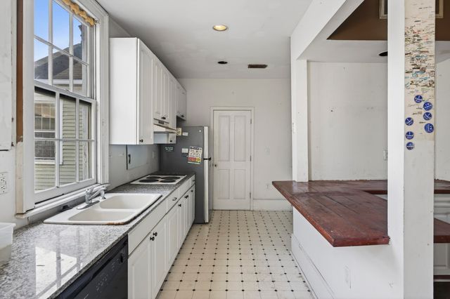 69 Washington Street, Charleston, SC 29403