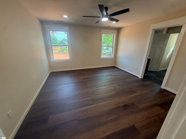 110 Friendly Street, Fountain Inn, SC 29644