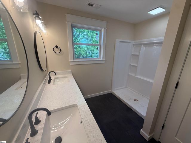 110 Friendly Street, Fountain Inn, SC 29644