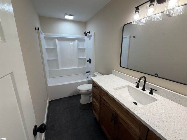 110 Friendly Street, Fountain Inn, SC 29644