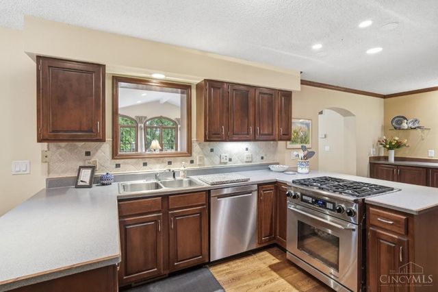 6046 Gaines Road, Green Twp, OH 45247