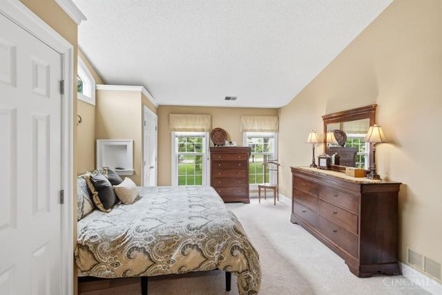 6046 Gaines Road, Green Twp, OH 45247