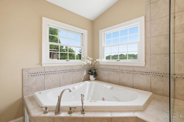 6046 Gaines Road, Green Twp, OH 45247