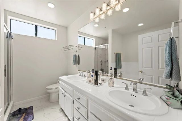 1935 Malcolm Avenue 201, Los Angeles, CA 90025