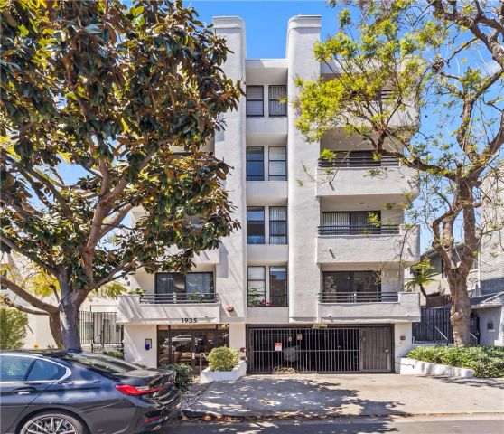 1935 Malcolm Avenue 201, Los Angeles, CA 90025