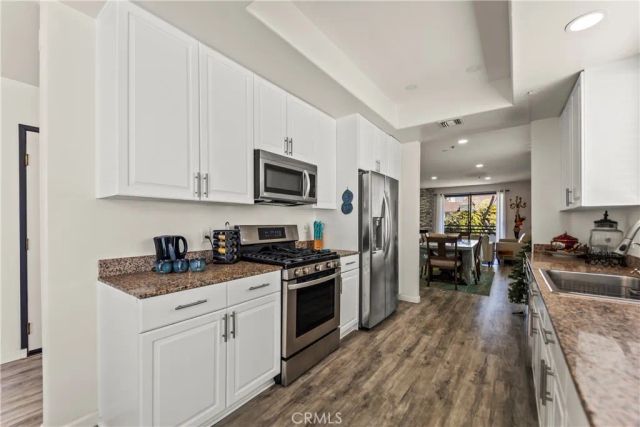 1935 Malcolm Avenue 201, Los Angeles, CA 90025