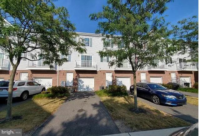 1038 LAMBERTON ST, Trenton, NJ 08611