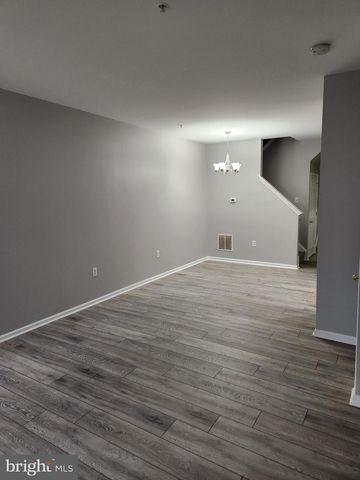 1038 LAMBERTON ST, Trenton, NJ 08611