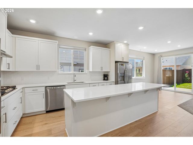 12289 Sw CHAMPLIN Ln, Beaverton, OR 97007