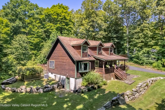 18 Rousner Lane, New Paltz, NY 12561