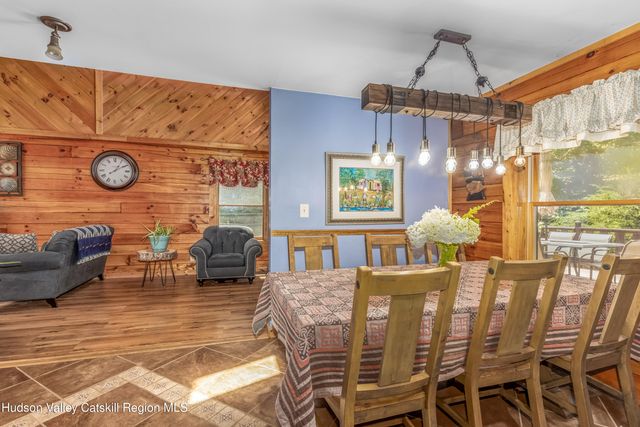 18 Rousner Lane, New Paltz, NY 12561
