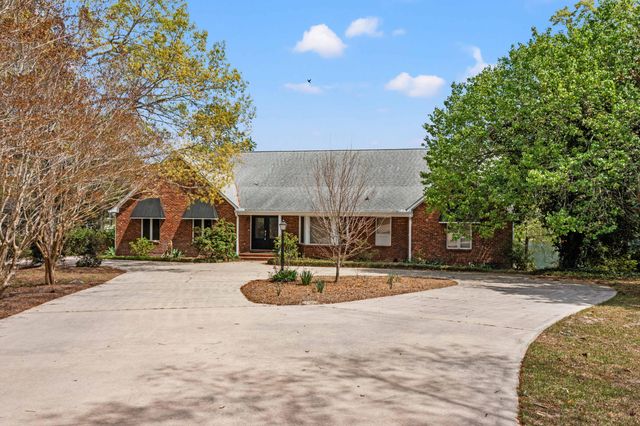 370 Chapel Creek Drive, Santee, SC 29142