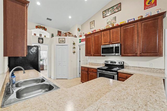 11177 MIRAGE AVENUE, Brooksville, FL 34614
