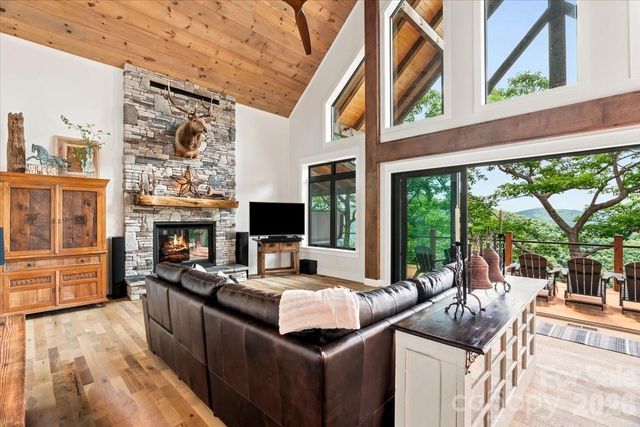 241 Ataya Trail, Maggie Valley, NC 28751