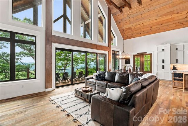 241 Ataya Trail, Maggie Valley, NC 28751