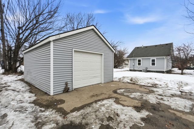 1651 Thomas Avenue N, Minneapolis, MN 55411