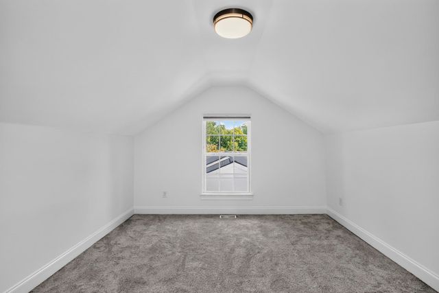 541 Harding Pl, Nashville, TN 37211