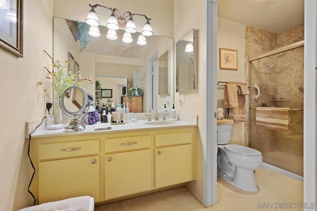 23653 Country Villa Rd, Ramona, CA 92065