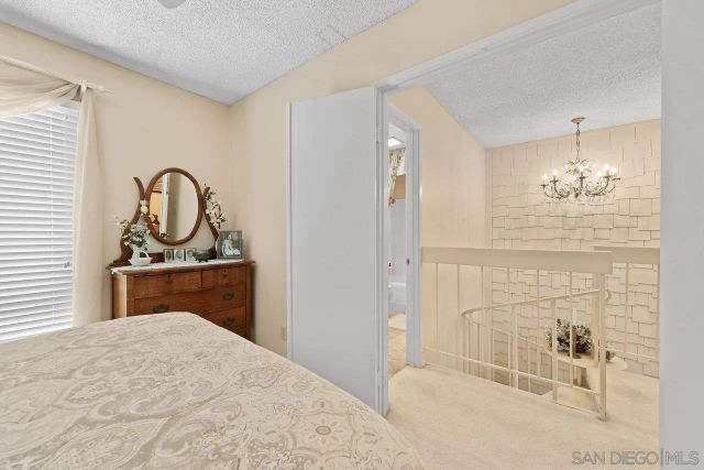 23653 Country Villa Rd, Ramona, CA 92065