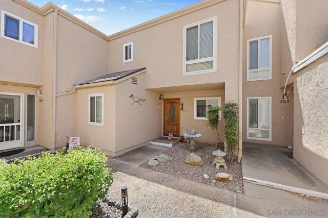 23653 Country Villa Rd, Ramona, CA 92065