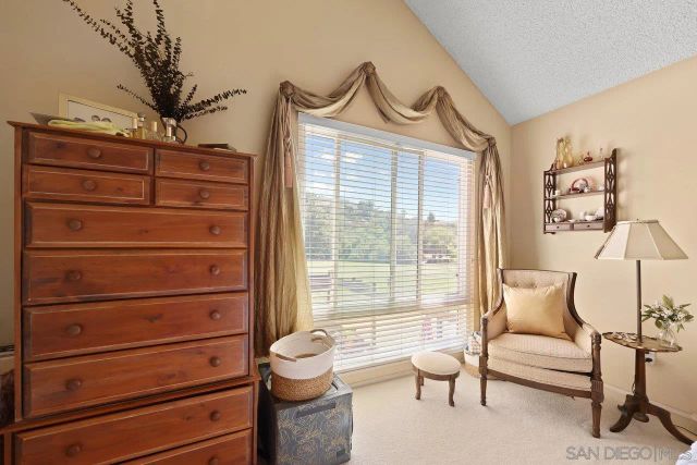 23653 Country Villa Rd, Ramona, CA 92065