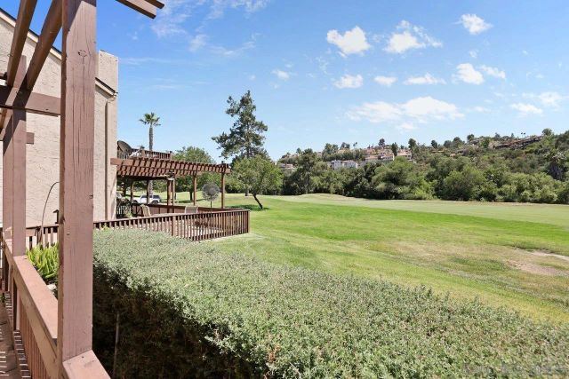 23653 Country Villa Rd, Ramona, CA 92065