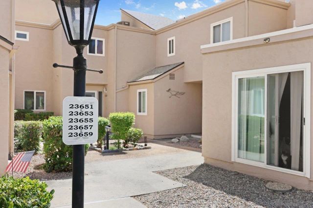 23653 Country Villa Rd, Ramona, CA 92065