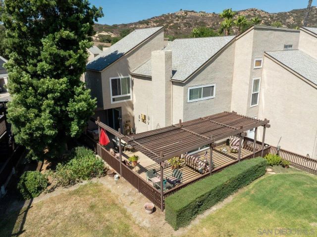 23653 Country Villa Rd, Ramona, CA 92065