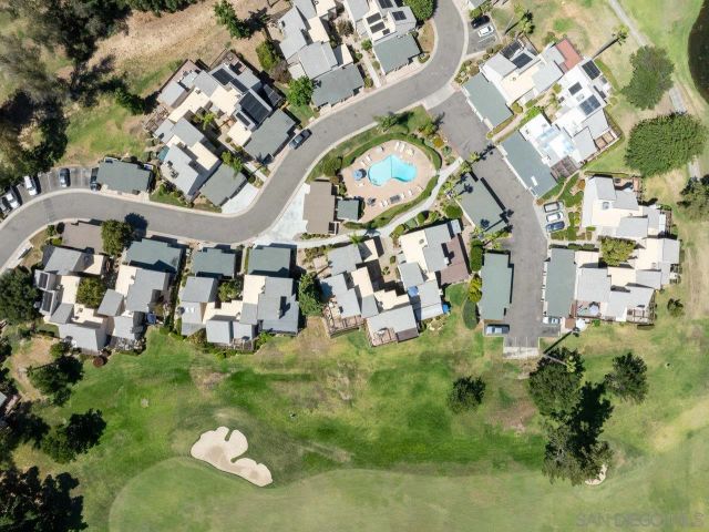 23653 Country Villa Rd, Ramona, CA 92065