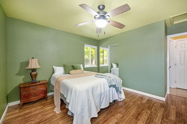 1513 Greenhills Rd, Sacramento, CA 95864