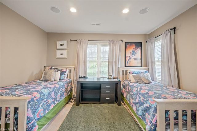 140 Pine Bluff Drive, Mooresville, NC 28117