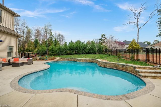 140 Pine Bluff Drive, Mooresville, NC 28117