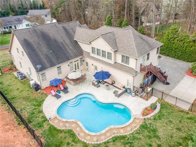 140 Pine Bluff Drive, Mooresville, NC 28117