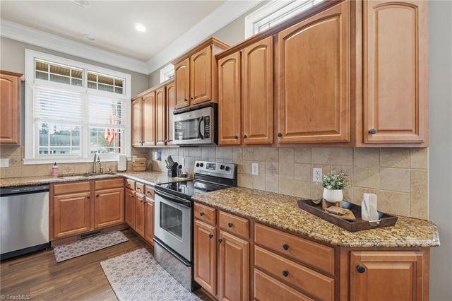 140 Pine Bluff Drive, Mooresville, NC 28117