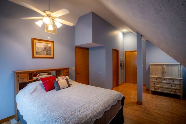 9396 Lawrence 2040, Miller, MO 65707