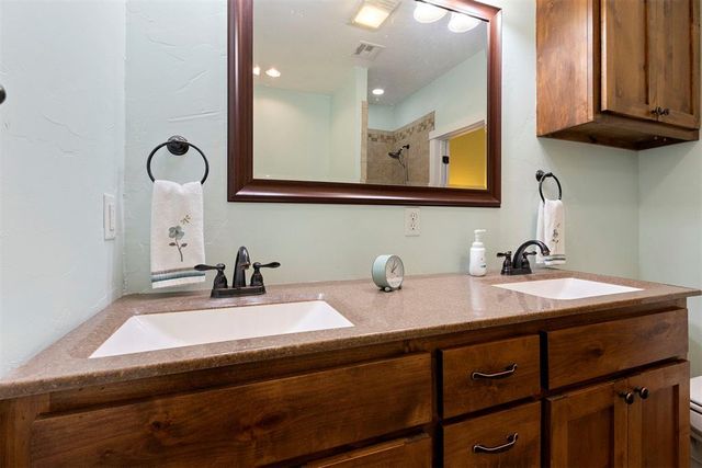 421 Sweetbough Street, Jones, OK 73049