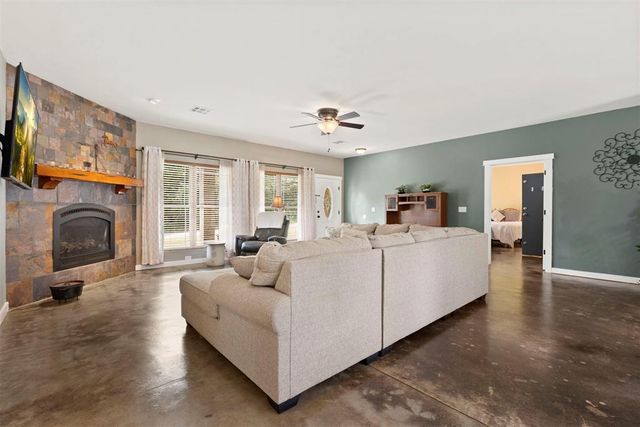 421 Sweetbough Street, Jones, OK 73049