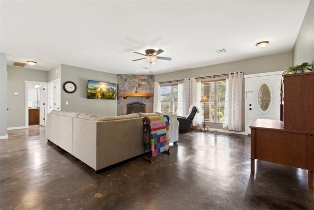 421 Sweetbough Street, Jones, OK 73049