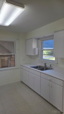 8240 Camargo Road, Madeira, OH 45243