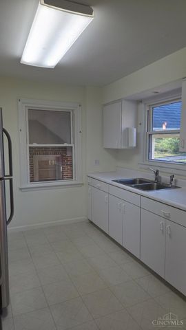 8240 Camargo Road, Madeira, OH 45243