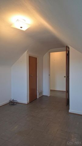 8240 Camargo Road, Madeira, OH 45243