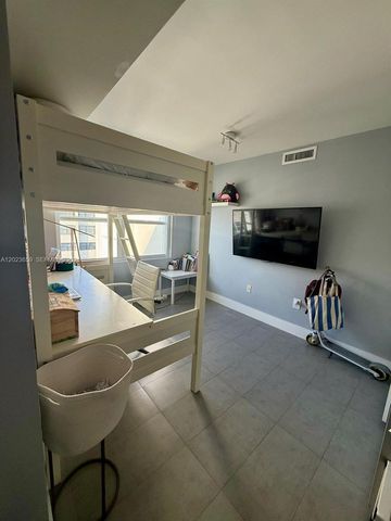 590 Ocean Dr 8B, Key Biscayne, FL 33149