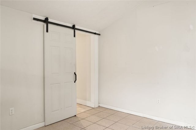 2007 Woodland Court, Jeffersonville, IN 47130