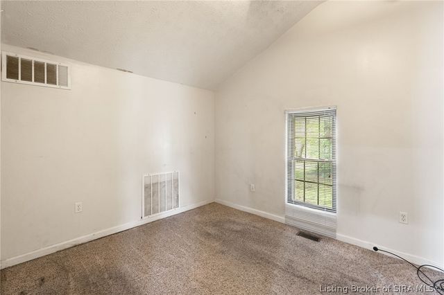2007 Woodland Court, Jeffersonville, IN 47130