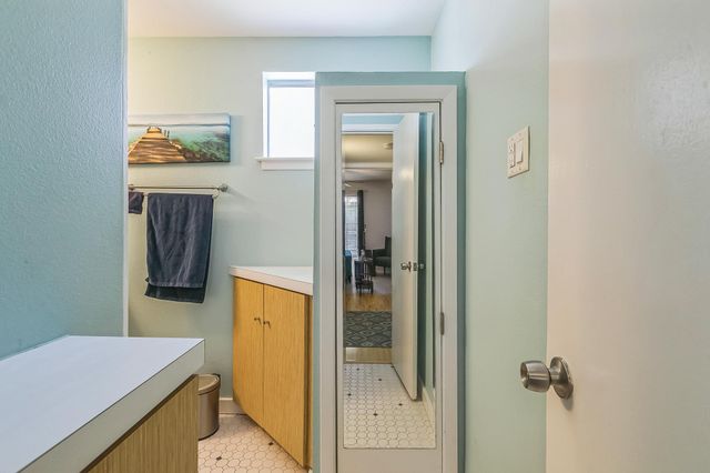 300 Crockett ST 210, Austin, TX 78704