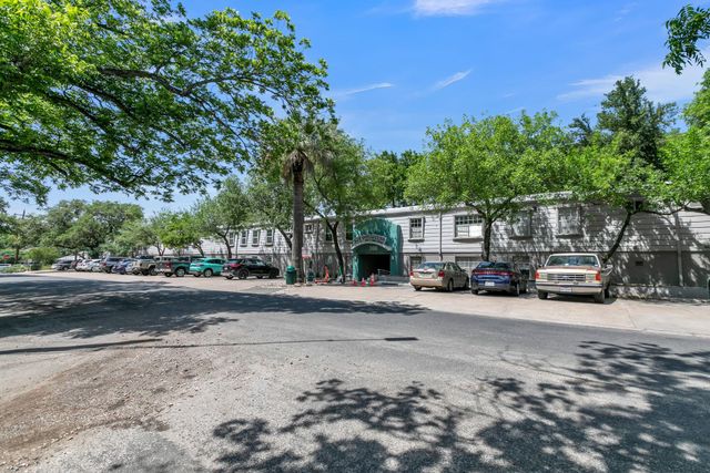 300 Crockett ST 210, Austin, TX 78704
