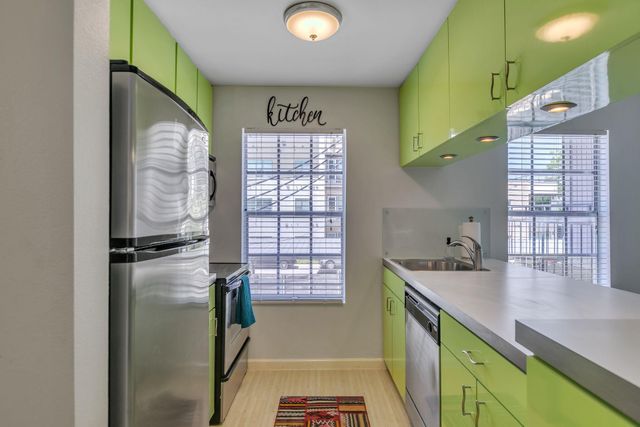 300 Crockett ST 210, Austin, TX 78704
