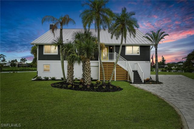 9127 Mockingbird DR, Sanibel, FL 33957
