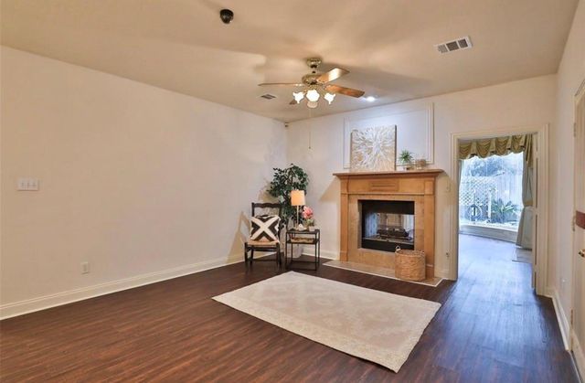 8911 Lawncliff Lane, Houston, TX 77040