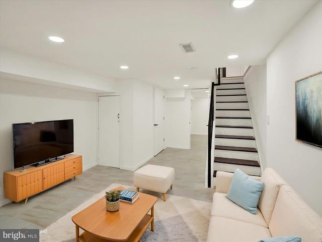 5123 LUDLOW ST, Philadelphia, PA 19139